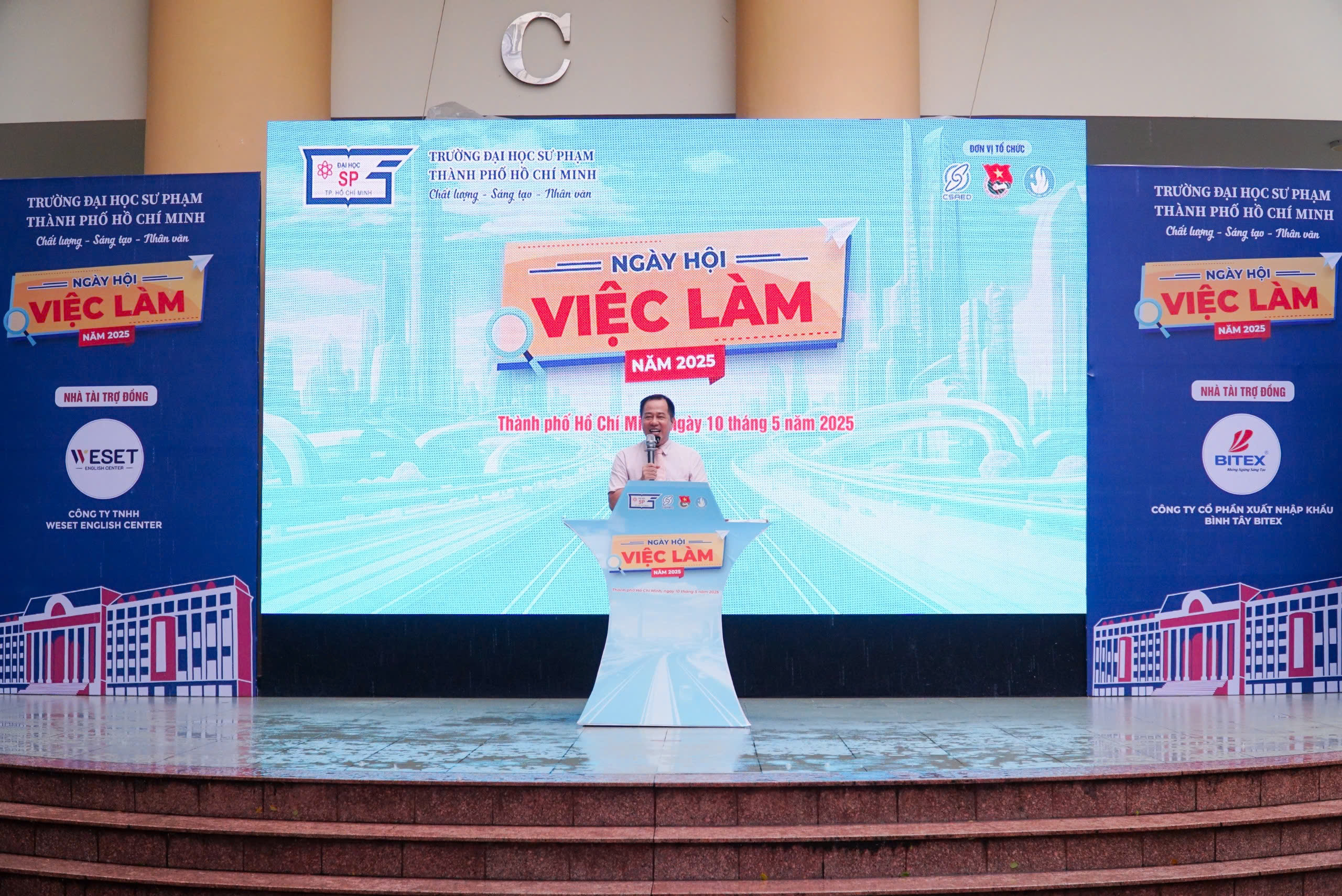 Hơn 2.000 cơ hội nghề nghiệp dành cho sinh viên tại Ngày hội Việc làm HCMUE 2025